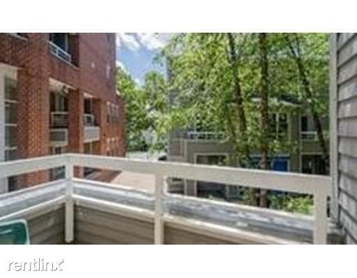 Building Photo - 2 br, 2 bath Apartment - 6 Chestnut St # 6