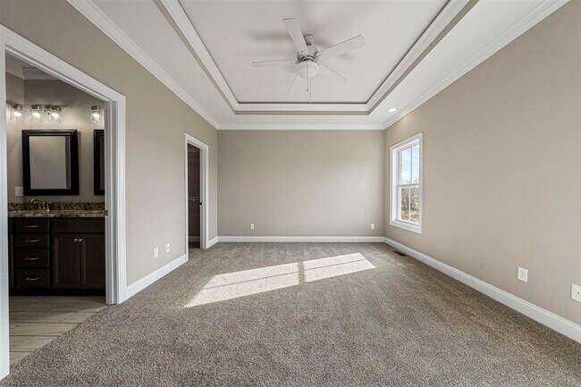 Building Photo - 457 Adalynn Cir