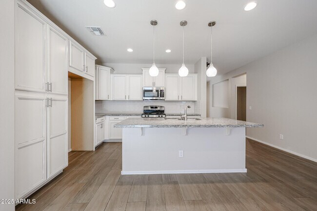 Building Photo - 26329 N 166th Ave