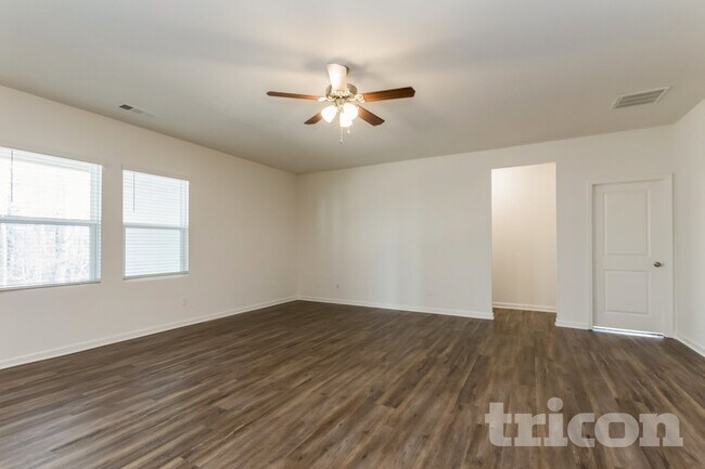 Building Photo - 64 Seattle Slew Way Cartersville GA