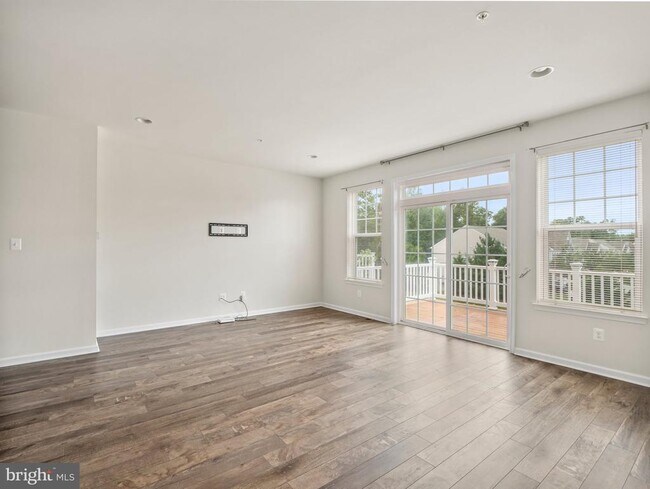 Building Photo - 43706 Winterberry Wy