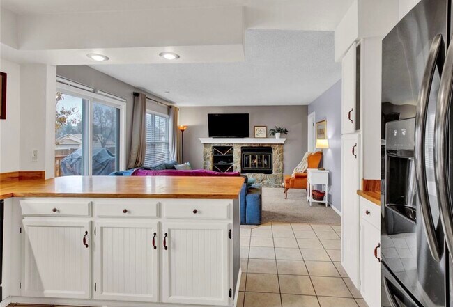 Building Photo - 7650 Conifer Dr