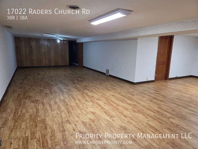 Building Photo - 17022 Raders Church Rd