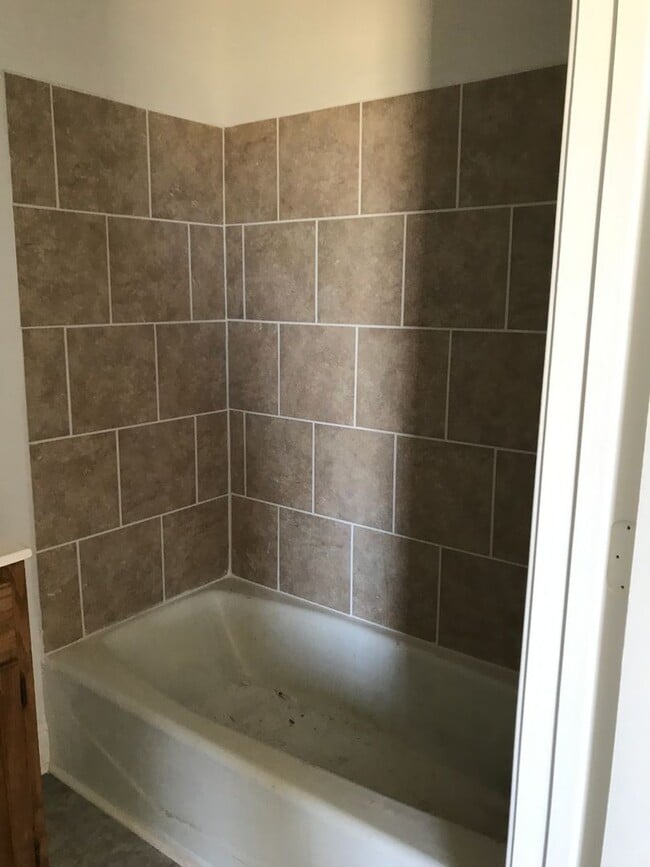 Building Photo - 8197 U. S. Hwy 71