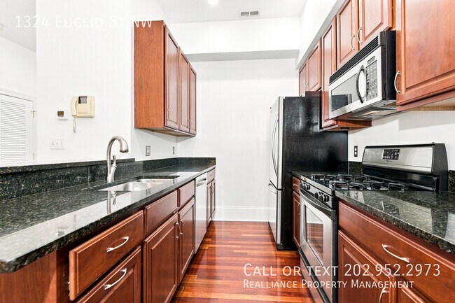 Building Photo - 1324 Euclid St NW