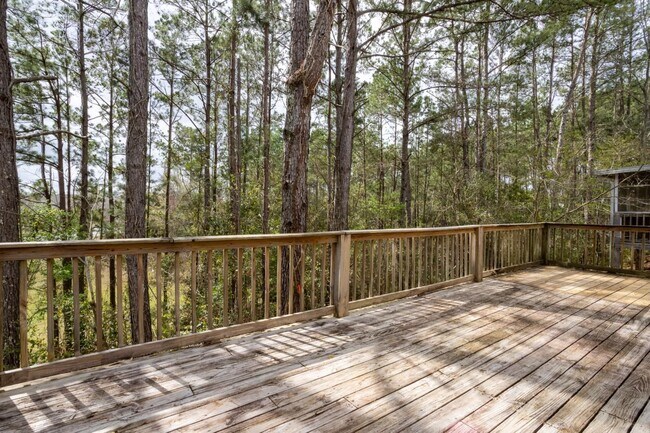 Building Photo - 3569 Chatelaine Dr