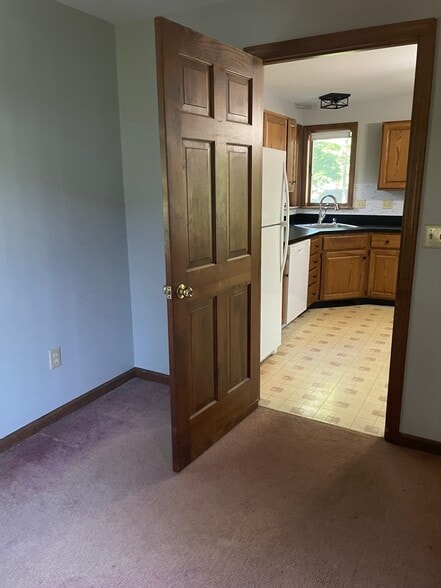 Door into bedroom - 21 Pleasant St