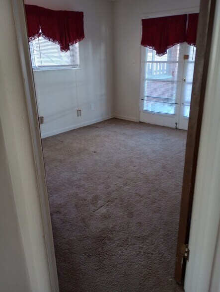 BEDROOM#1 - 20216 Stratford Rd