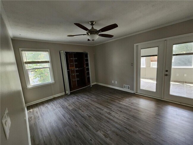 Building Photo - 3140 Kipling Dr