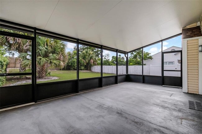 Building Photo - 1025 Wentworth Ct