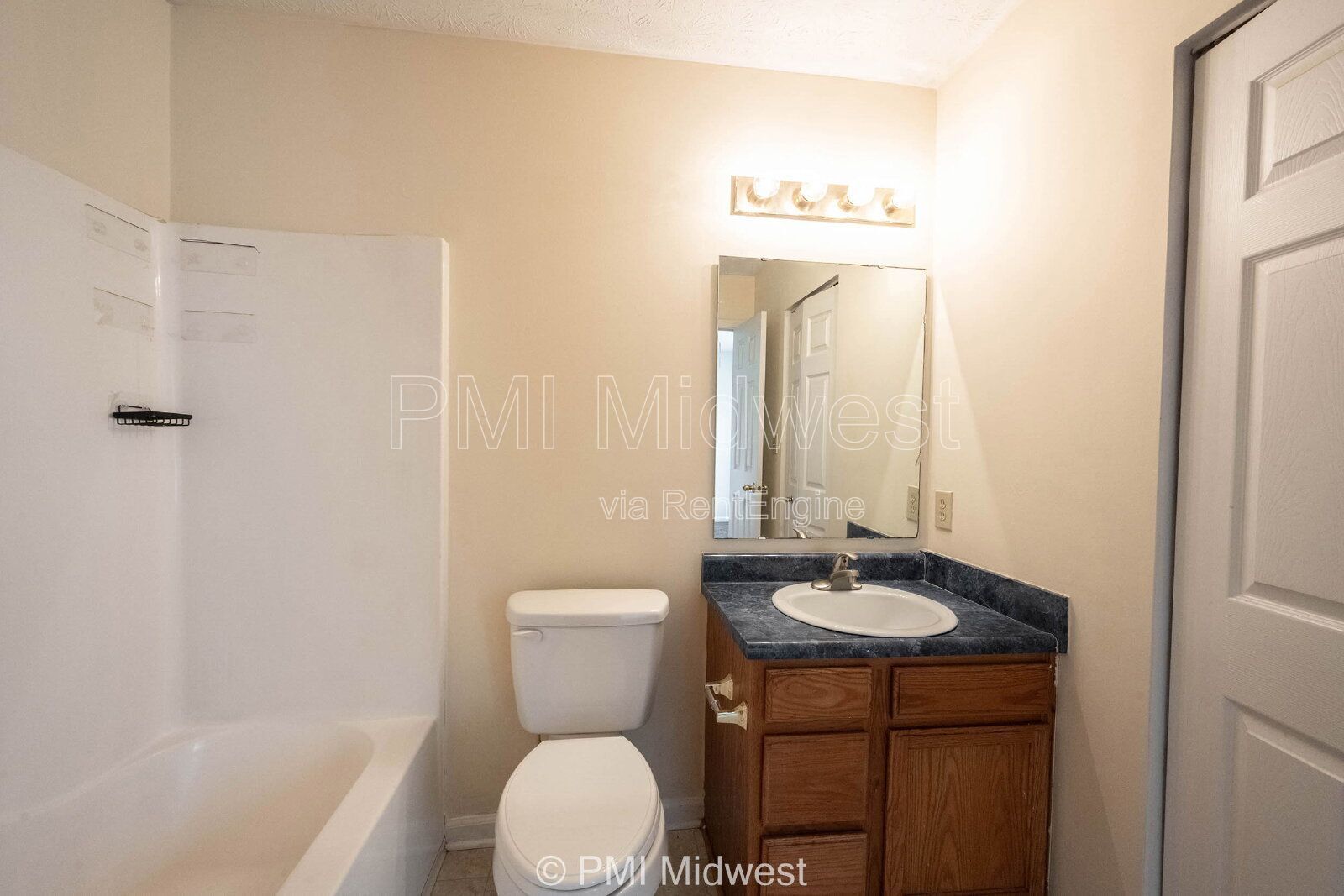 Building Photo - 5834 Long Ridge Pl