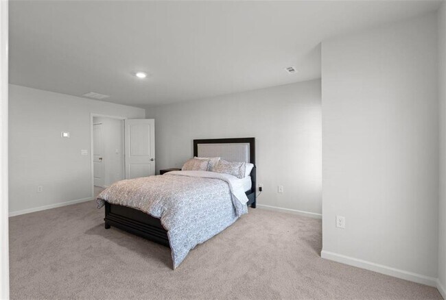 Building Photo - 2173 Blue Monarch Dr