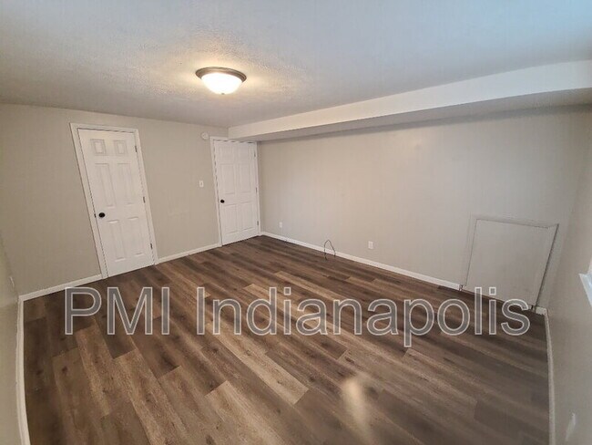 Building Photo - 1902 Rosemont Ave