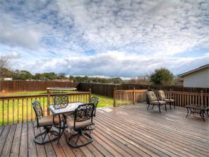 Building Photo - 2408 Glen Field Dr