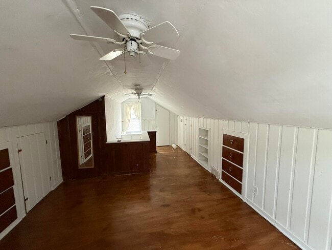 Building Photo - 12062 Moran St