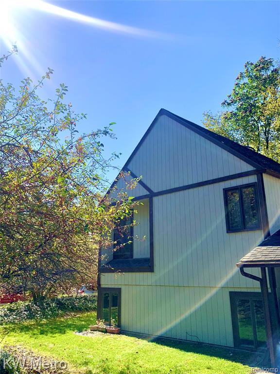 Building Photo - 808 Jones Dr