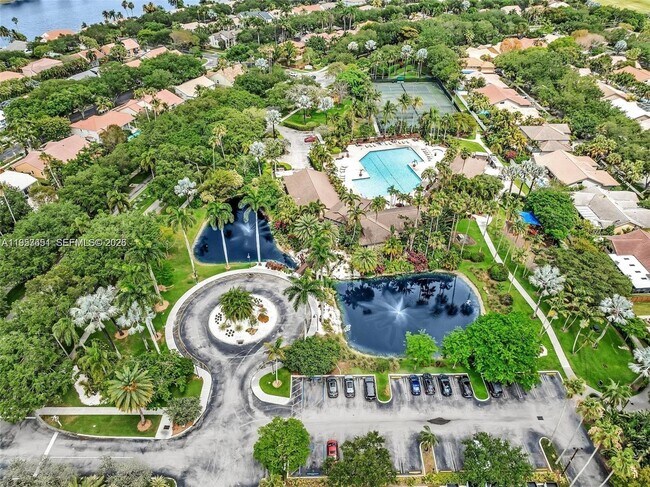 Building Photo - 10301 Panama St