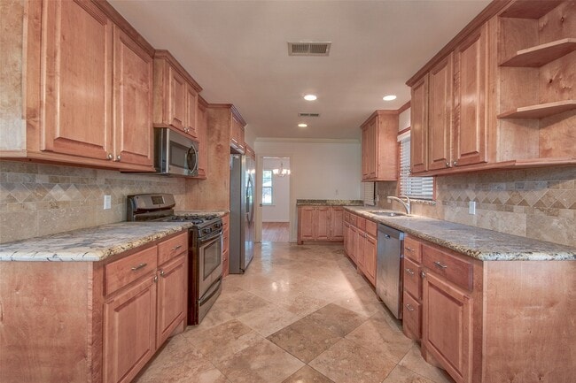 Building Photo - 4710 Willowbend Blvd