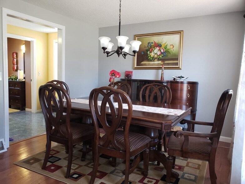 Building Photo - 51 Macdonald Dr