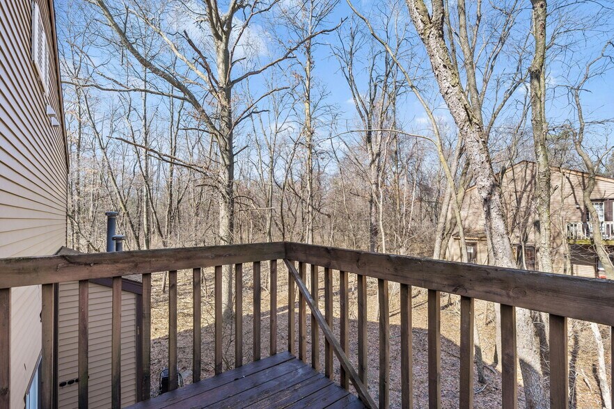 Building Photo - 2647 Kragspough Ct