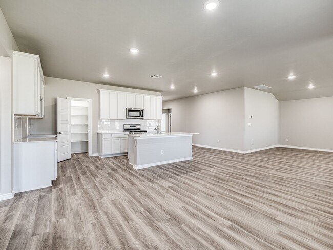 Building Photo - Brand New Construction Home + Deer Creek S...