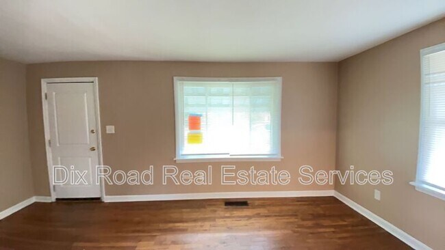 Building Photo - 4008 Jewell Ave