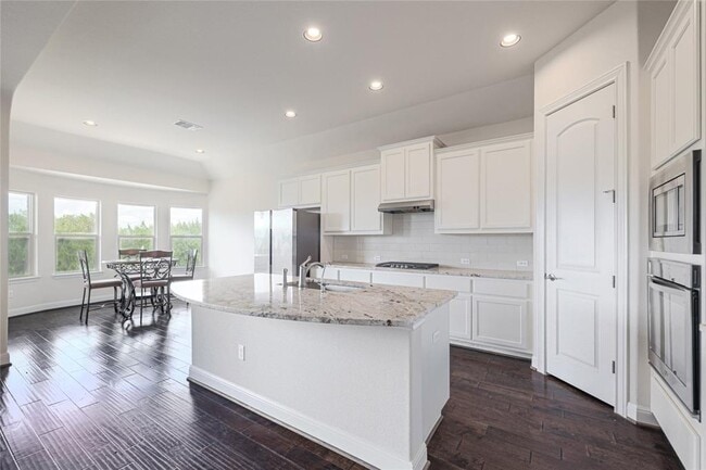 Building Photo - 186 Brentwood Dr