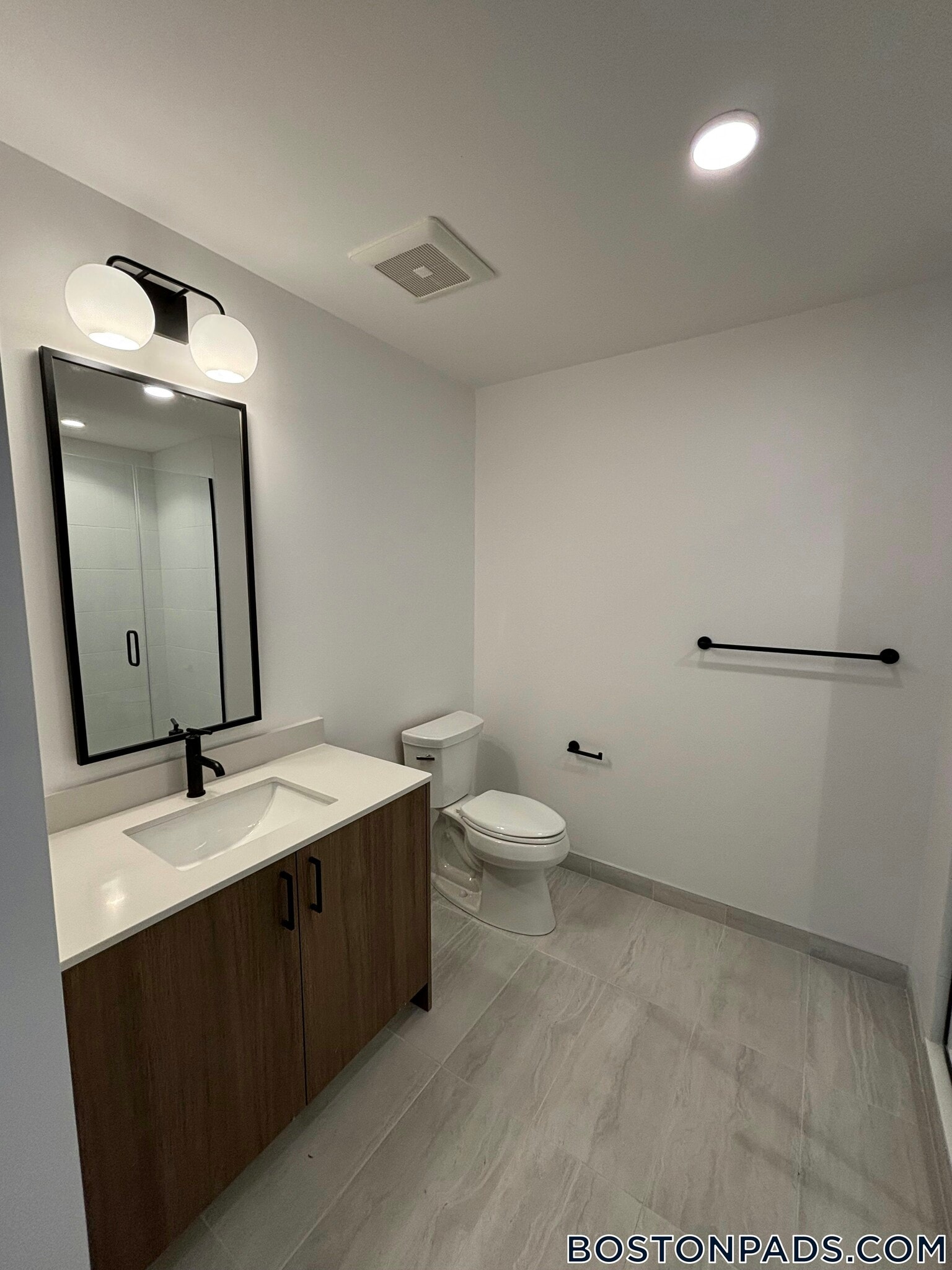 Building Photo - 199 Gardner St