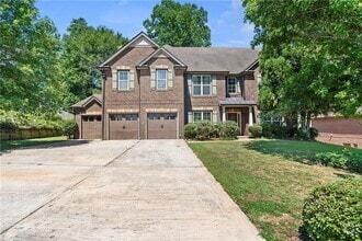 Building Photo - 4660 Lake Hill Trail