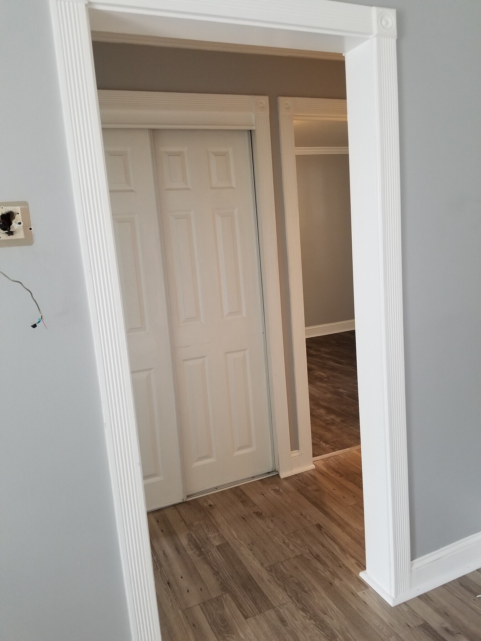 Building Photo - 4030 W 13 Mile Rd