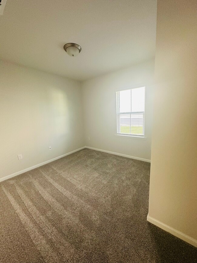 Building Photo - 520 Providence Spgs Ln