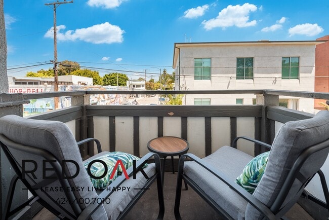 Building Photo - 1403 Innes Pl