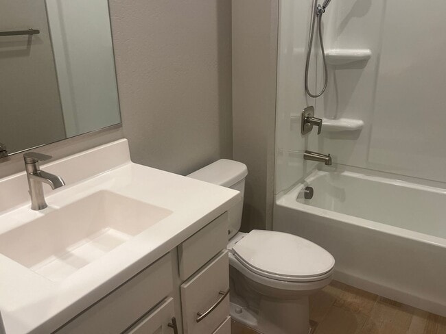 Building Photo - 17295 W Valentine St