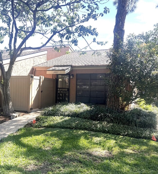 Building Photo - 2457 Briarwest Blvd