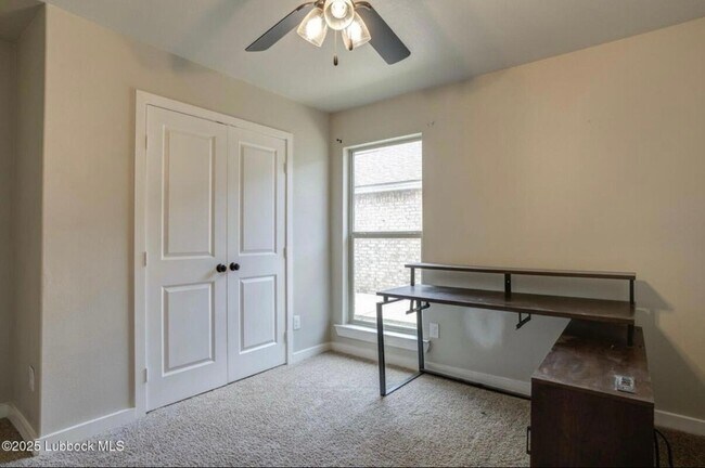 Building Photo - 3214 Venita Ave