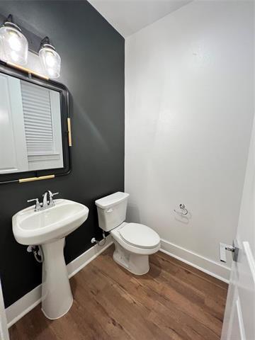 Building Photo - 13325 Bee St