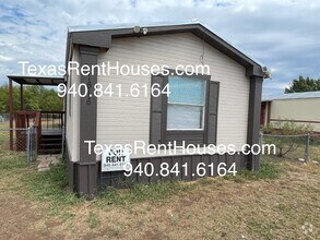 Building Photo - 3/2  $100 DISCOUNT FOR RENT PAID BY 1ST OF...