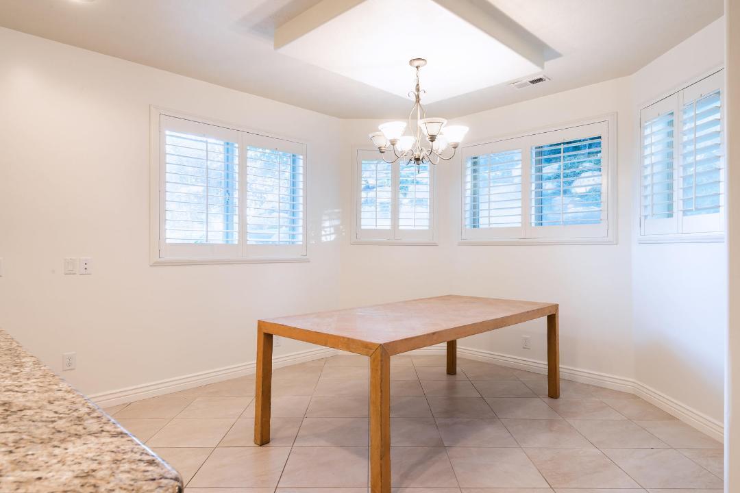 Building Photo - 1170 Eaglewood Loop