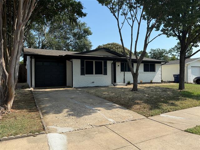 Building Photo - 4705 Windsor Dr