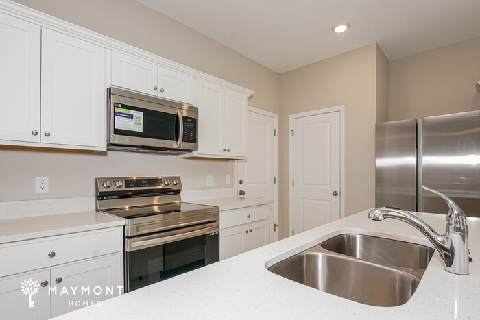 Building Photo - 2688 Island Walk Dr