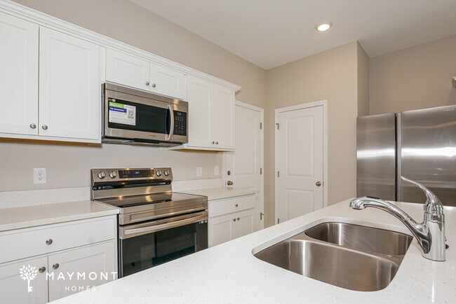 Building Photo - 2688 Island Walk Dr