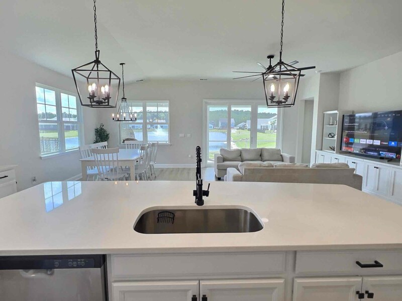 Building Photo - 353 Cattle Dr Cir