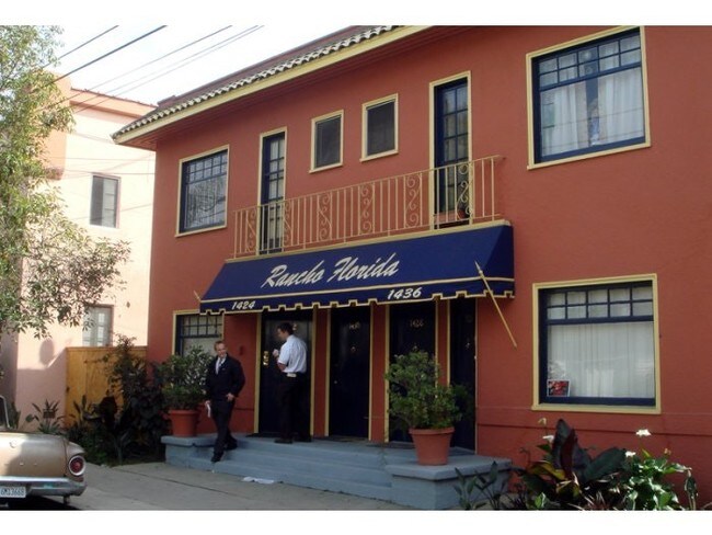 Building Photo - 1428 E Florida St