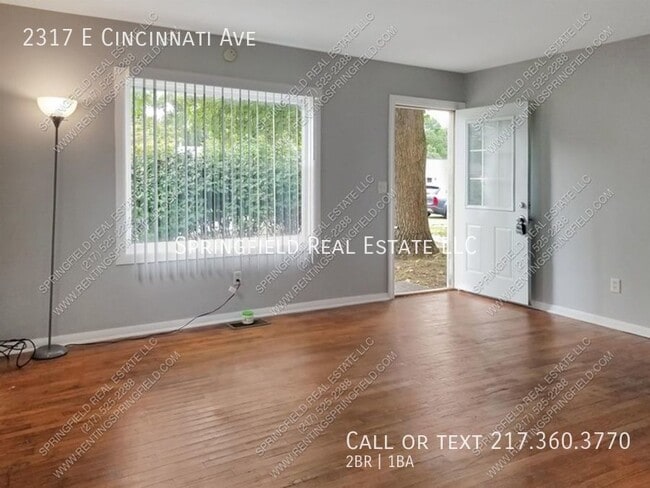 Building Photo - 2317 Cincinnati Ave