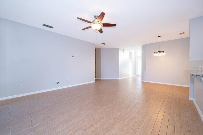 Building Photo - 2505 Aster Cove Ln
