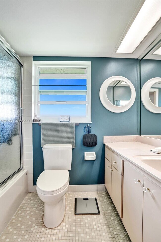 Building Photo - 805 Cypress Blvd