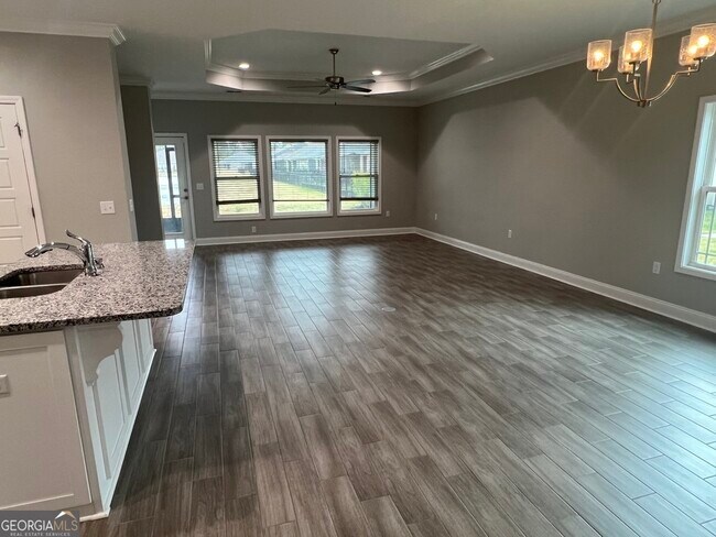 Building Photo - 102 Richard Lee Dr