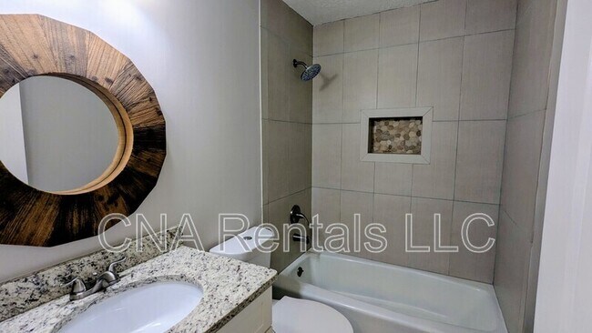 Building Photo - 3290 Forest Creek Dr SW