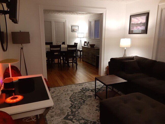 Building Photo - Charming, Comfortable And Convenient 2 Story Residential Home for Rent