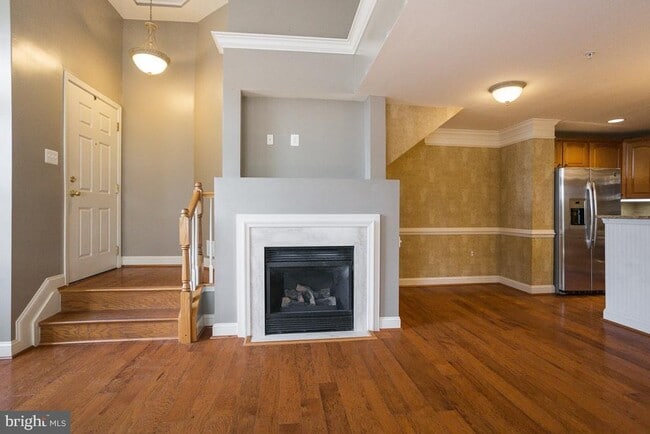 Building Photo - 15426 Rosemont Manor Dr